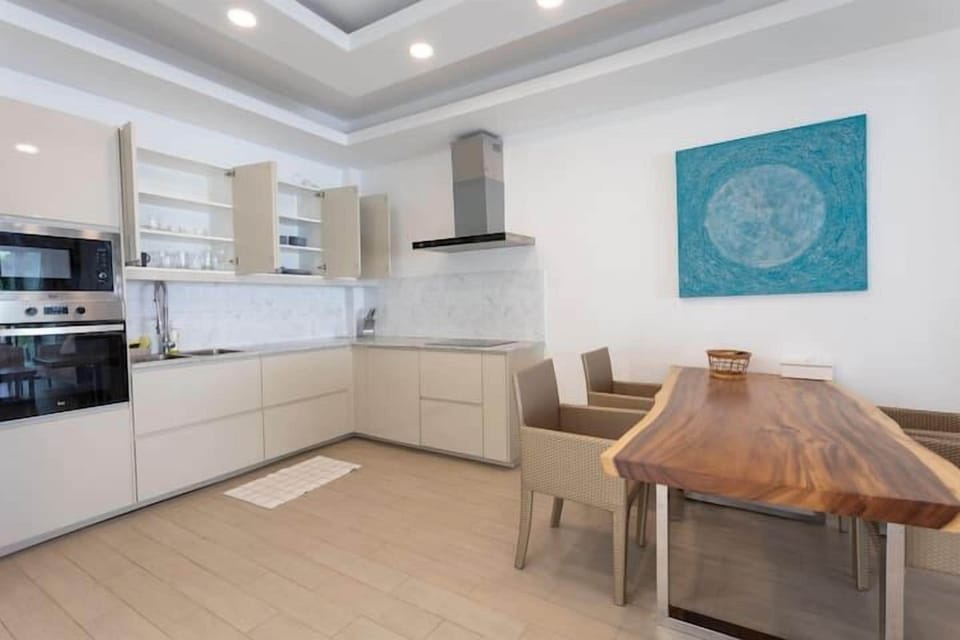 Villa, Balcony | Private kitchen