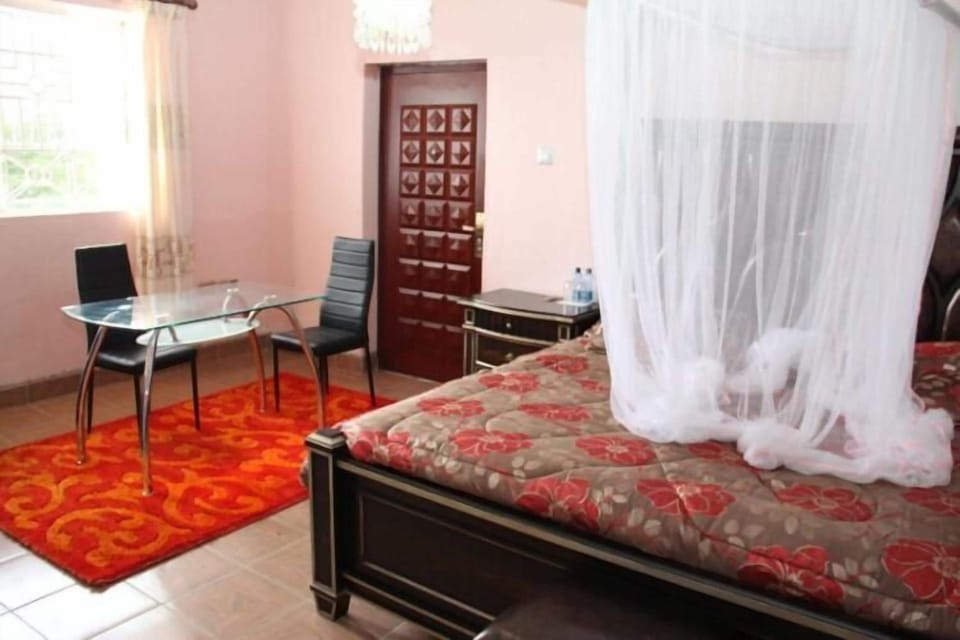 Deluxe Double Room, Pool View | Free WiFi, bed sheets