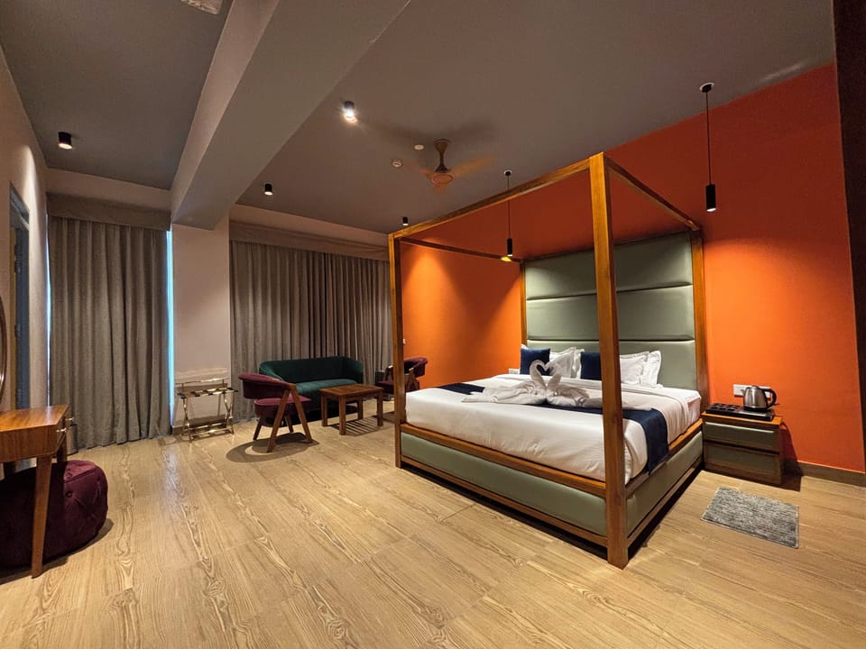 Superior Single Room | In-room safe, laptop workspace