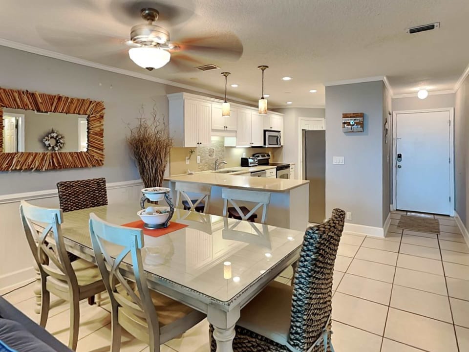 Condo, Multiple Beds, Hot Tub, Ocean View (Hibiscus B203) | 2 bedrooms, individually decorated, individually furnished, bed sheets