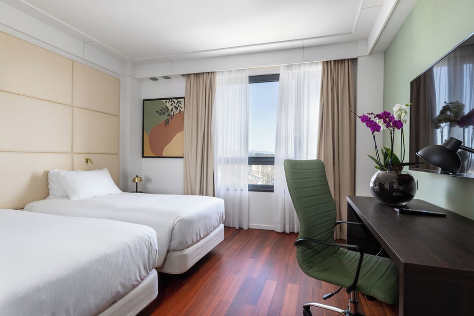 Minibar, in-room safe, desk, soundproofing