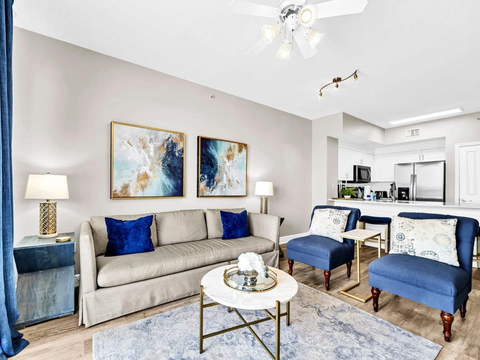 Condo, Multiple Beds (Celadon 405) | Living area