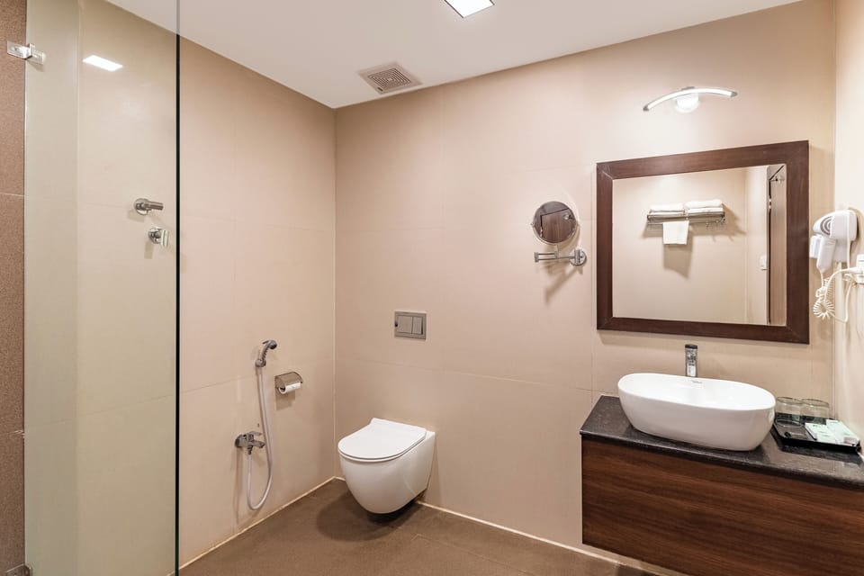 Superior King  Room | Free WiFi