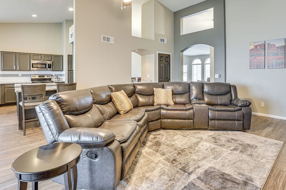 House (3 Bedrooms) | Interior
