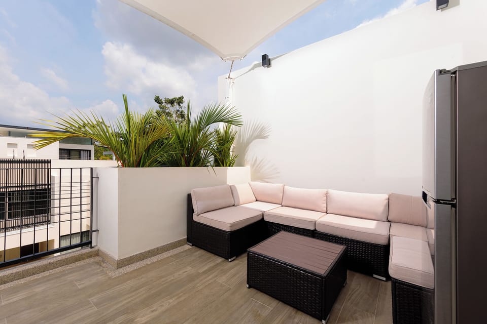 Comfort Townhome, Patio | Terrace/patio