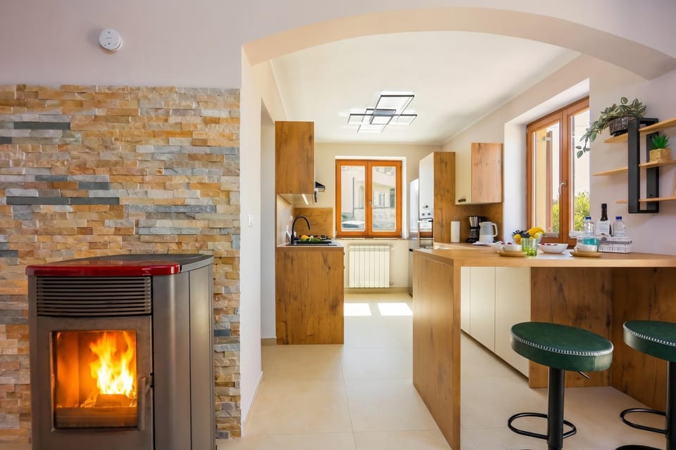 Family Apartment, 2 Bedrooms, Balcony (Spacious Apartment Double D) | Private kitchen