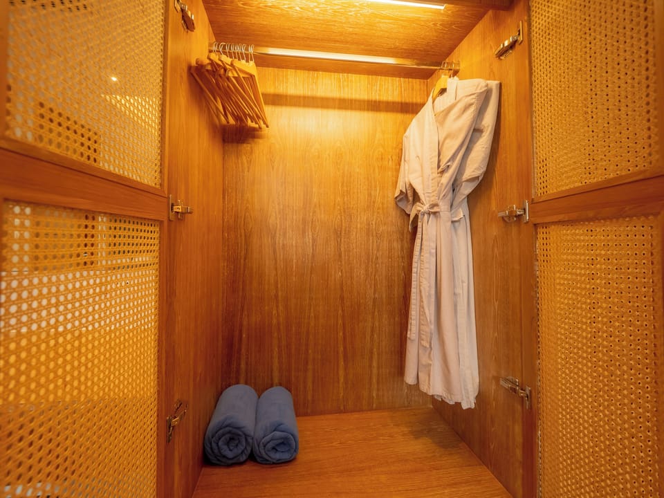 Deluxe Villa, Patio | Bathroom | Slippers