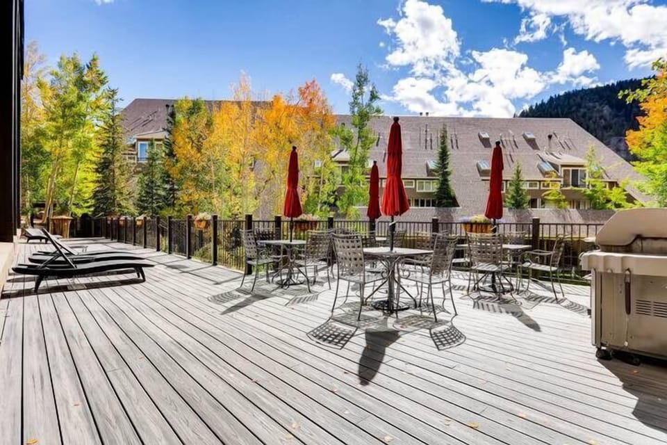 Condo, 1 Bedroom | Outdoor dining