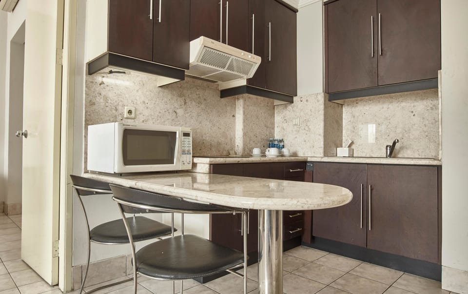 Family Suite | Living area | Flat-screen TV