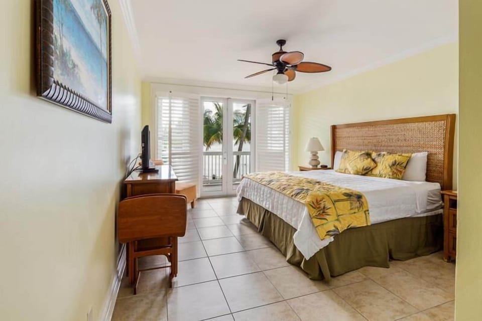 Studio, Ocean View | In-room safe, iron/ironing board, free WiFi