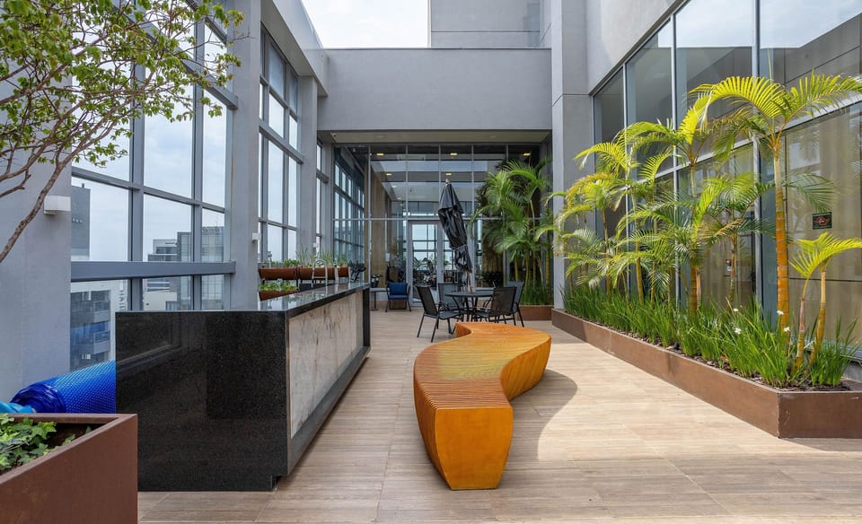 Basic Apartment | Lobby