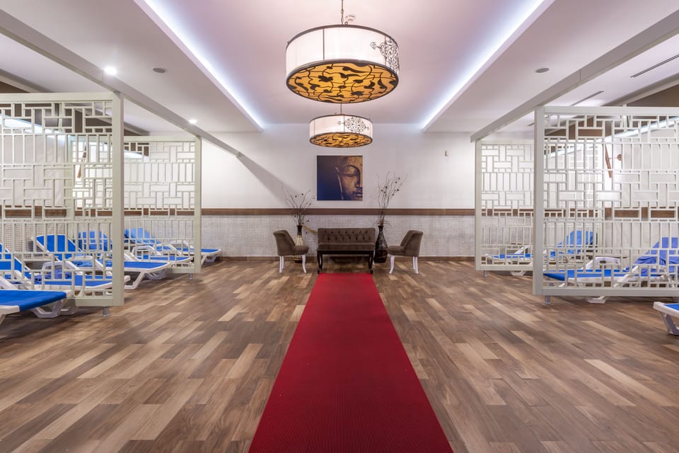 Sauna, steam room, Turkish bath, body treatments, body wraps
