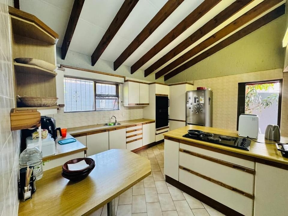 House, 2 Bedrooms, Accessible, Balcony | Interior