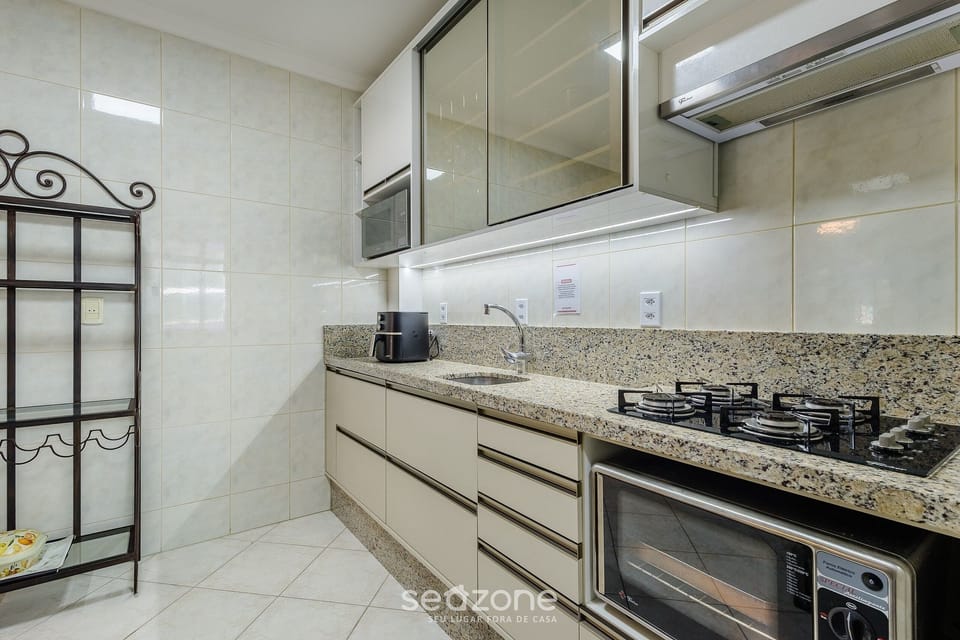 Basic Apartment | Private kitchen