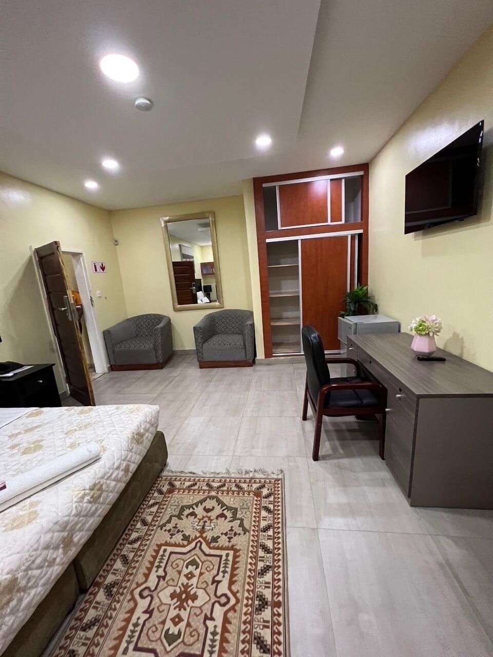 Superior Room | Desk, laptop workspace