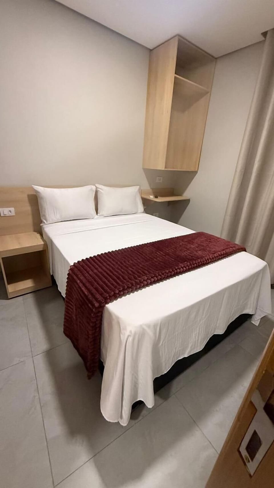 Single Room, City View | Desk, laptop workspace, WiFi (free)