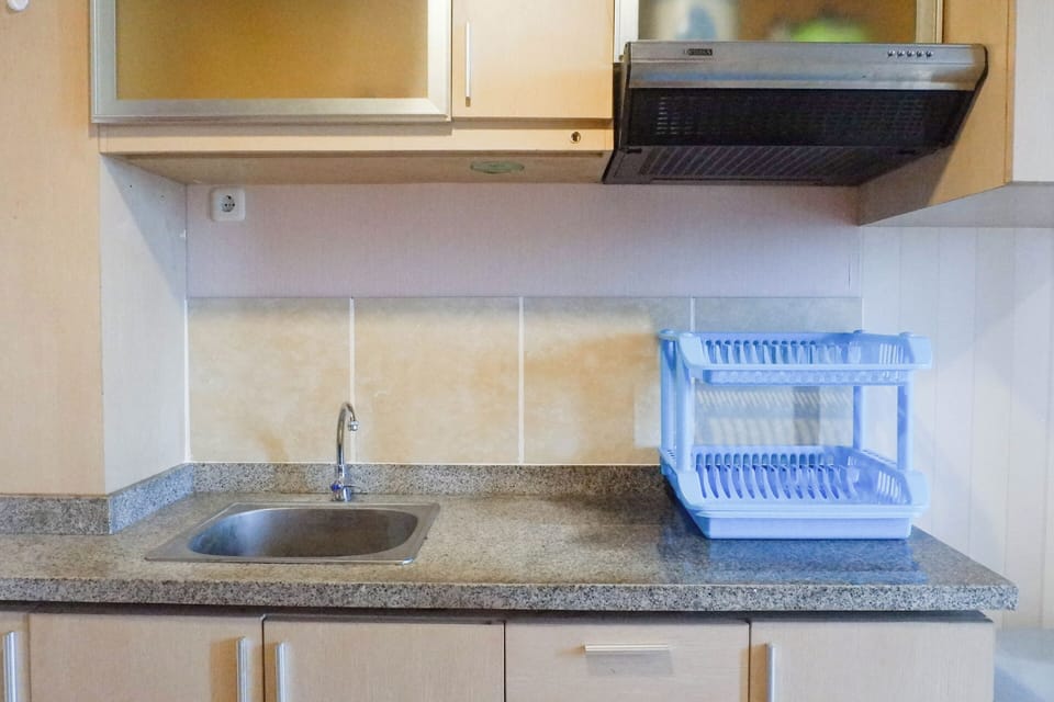 Standard Apartment | Private kitchen | Cookware/dishes/utensils
