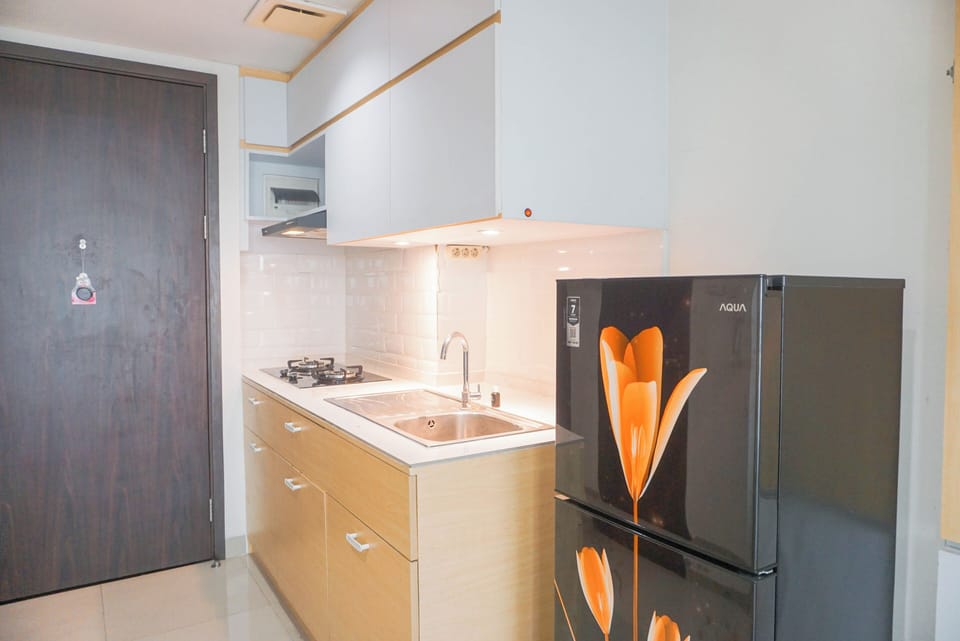 Standard Apartment | Private kitchen | Cookware/dishes/utensils