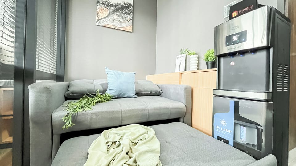 Standard Apartment | Living area