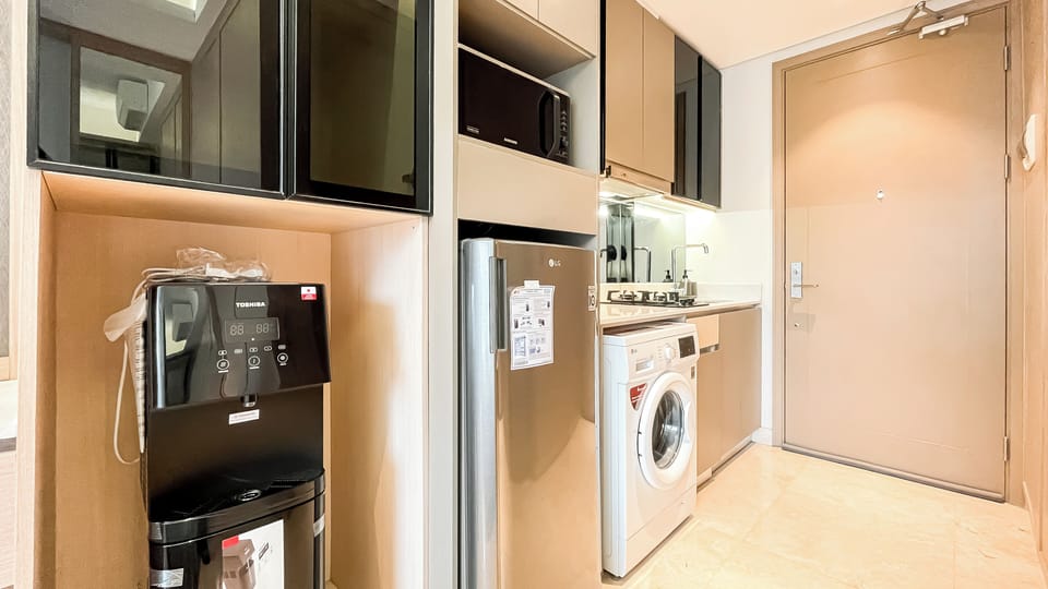 Standard Apartment | Private kitchen | Cookware/dishes/utensils