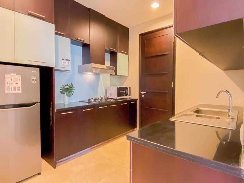 Standard Apartment | Private kitchen | Cookware/dishes/utensils