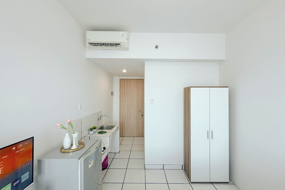 Standard Apartment | Private kitchen | Cookware/dishes/utensils