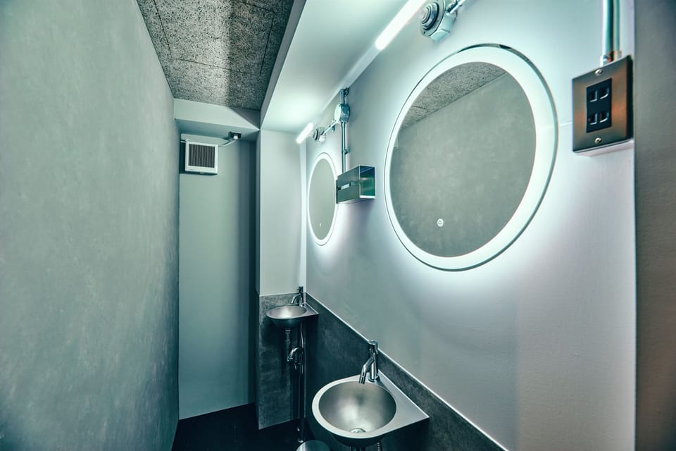 Free toiletries, hair dryer, slippers, bidet