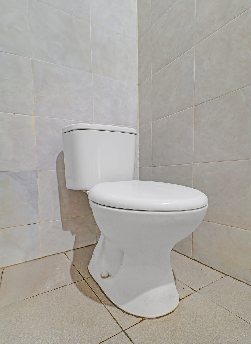 Standard Suite, 1 Double Bed | Bathroom | Shower, bidet, towels, soap