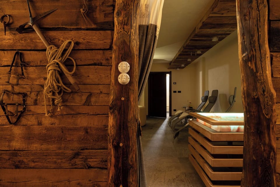 Sauna, hot tub, massages