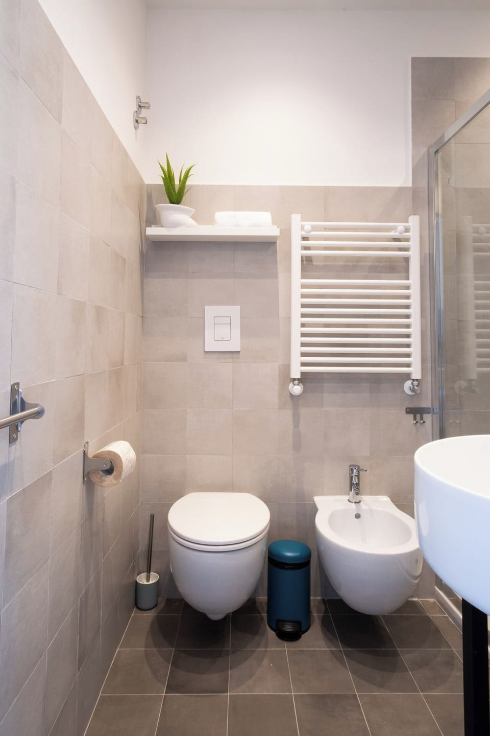 Standard Double Room, City View | Bathroom | Bidet
