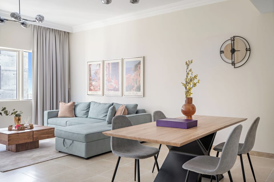 Comfort Apartment, City View | In-room dining