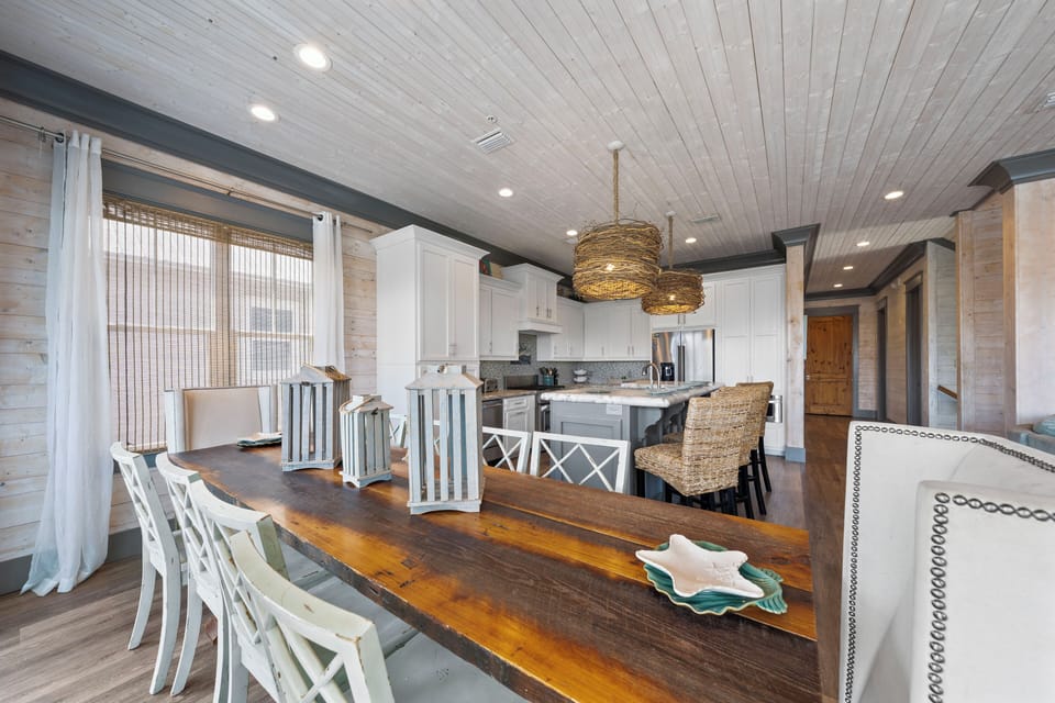Signature House, Multiple Beds, Balcony, Pool View | In-room dining