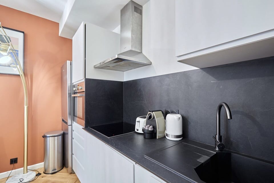 Apartment | Private kitchen | Cleaning supplies