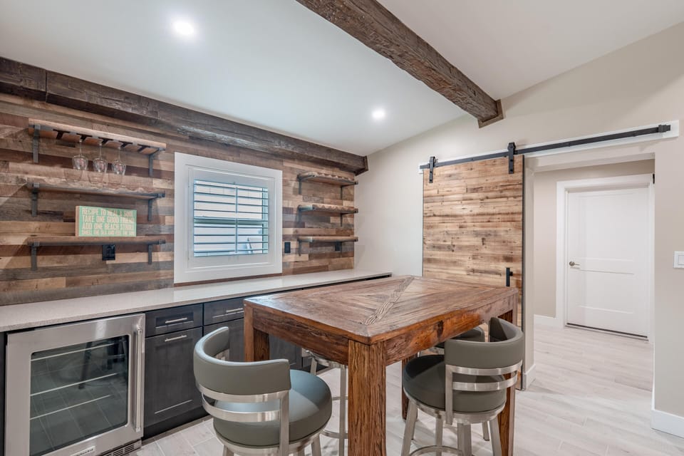 House, Multiple Beds (My Happy Place) | Dining