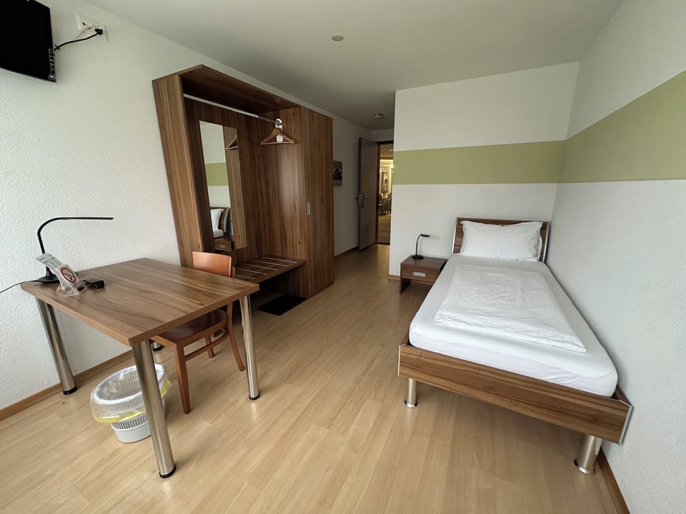 Economy Single Room | Desk, free WiFi