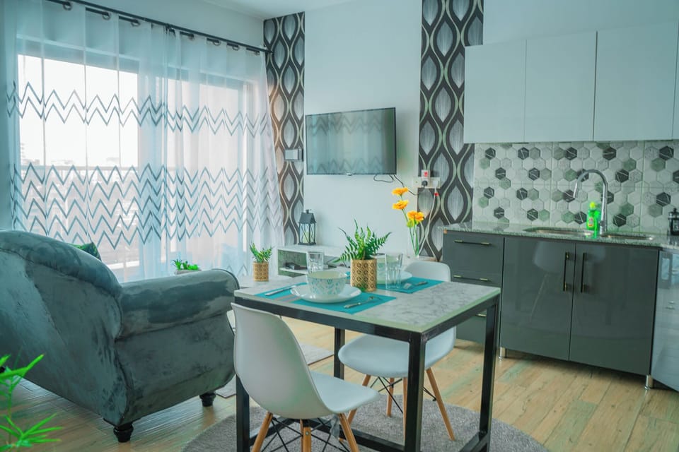 Economy Apartment, Balcony, City View | Private kitchen