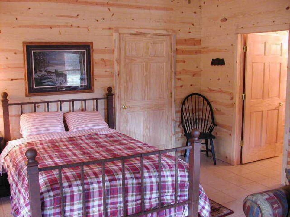 1 bedroom, individually decorated, individually furnished, free WiFi