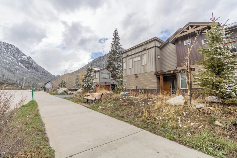 Apartment (2 Bedrooms) | Exterior