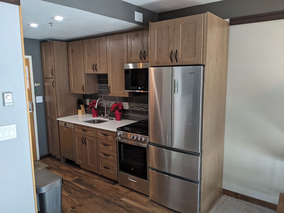 Condo (1 Bedroom) | Property amenity