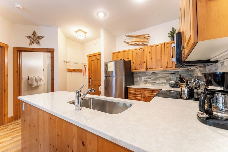 Condo (1 Bedroom) | Property amenity