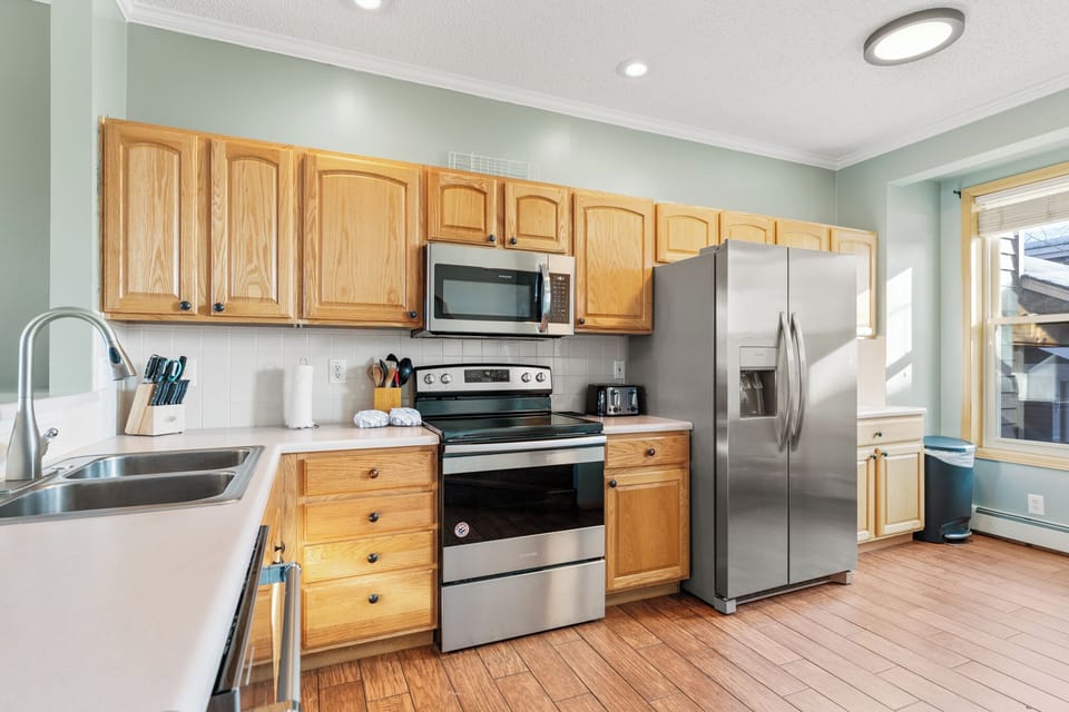 Studio (3 Bedrooms) | Property amenity