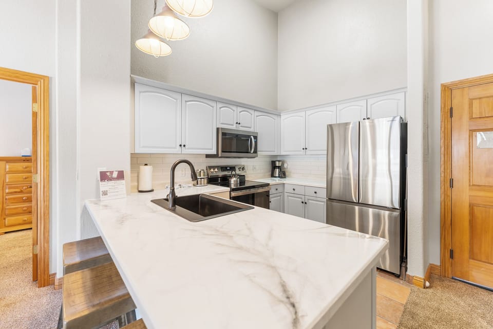 Condo (2 Bedrooms) | Property amenity