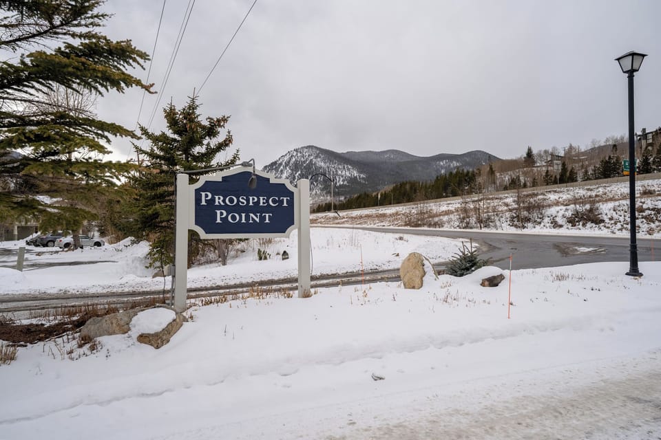 Condo (3 Bedrooms) | Property amenity