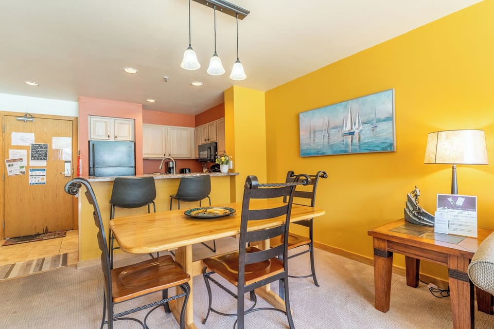 Condo (1 Bedroom) | Property amenity