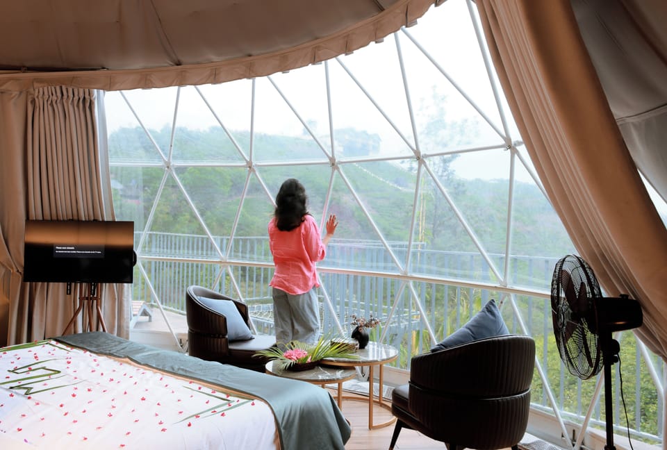 Luxury Glamp | Premium bedding, memory foam beds, free minibar items