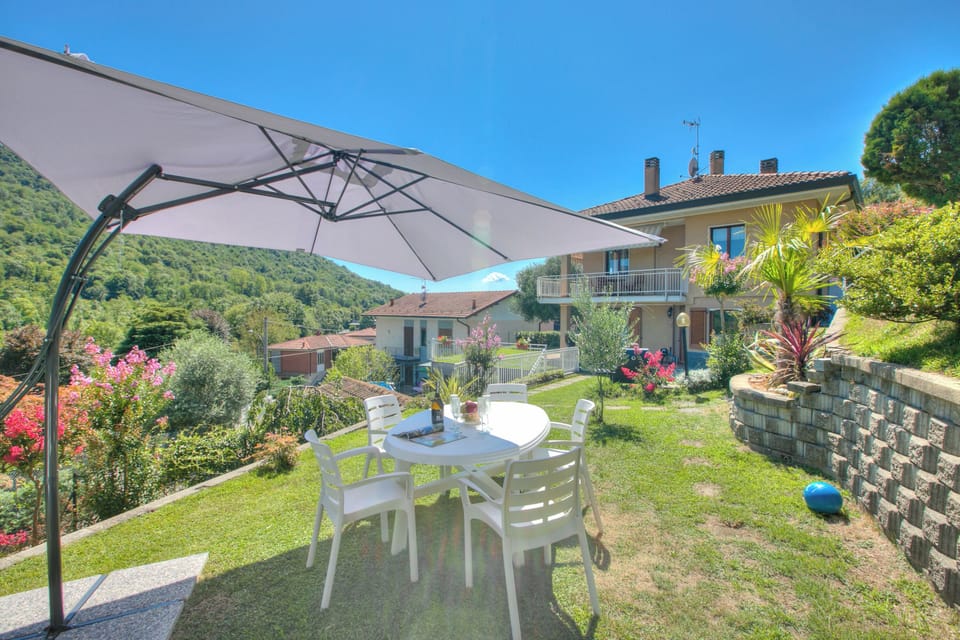 Family Apartment, Multiple Bedrooms (A Due Passi Dal Bosco) | Outdoor dining