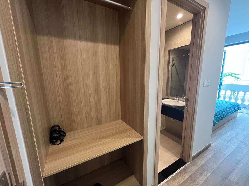 Desk, iron/ironing board, free WiFi