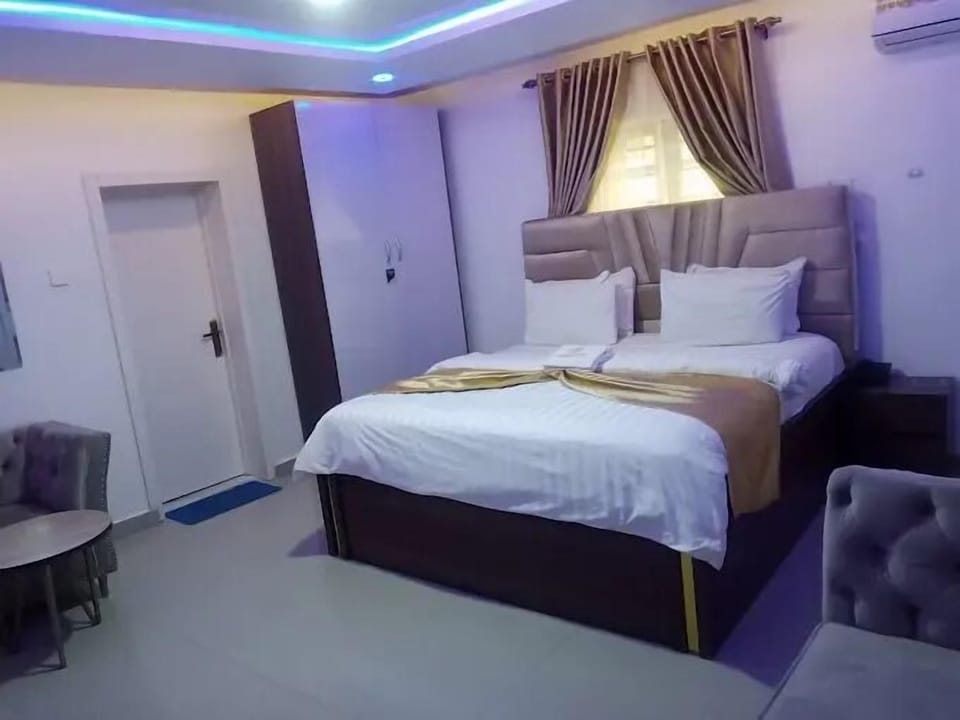 Family Room, Balcony, City View | Desk, laptop workspace, blackout drapes, soundproofing