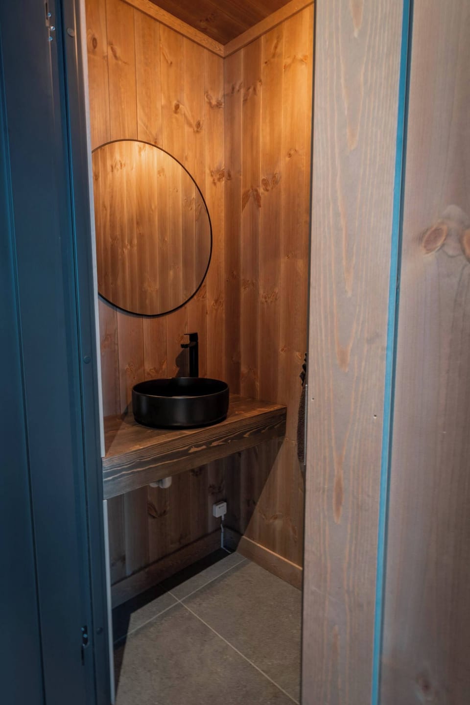Tiur, Stylish new Cabin With hot tub House in Viken, Norway