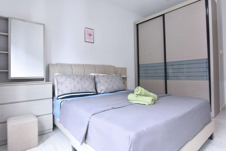 Apartment (1 Bedroom) | Interior